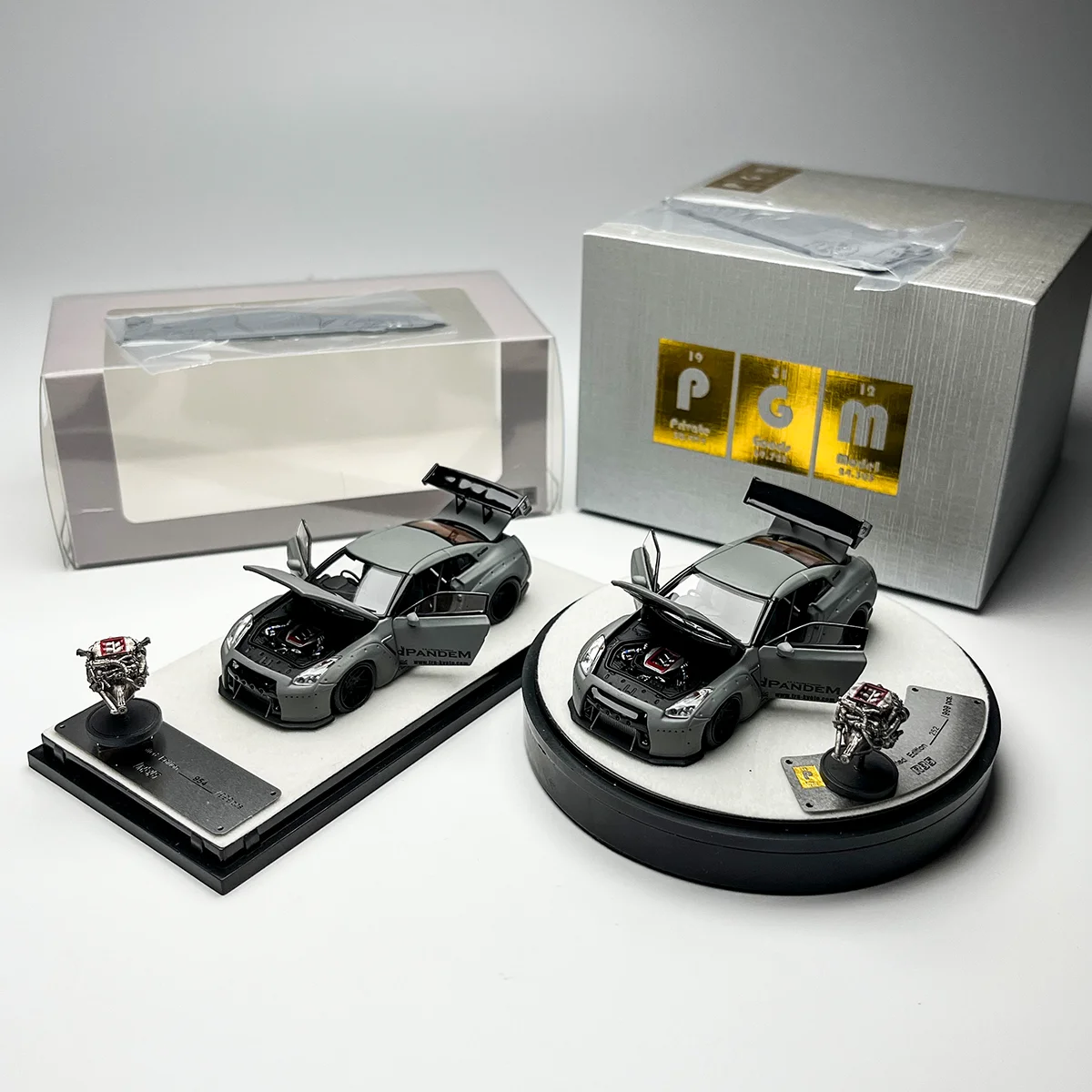 PGM 1:64 R35 Rocket Rabbit Widebody Alloy Fully Open Car Model Collection Gift