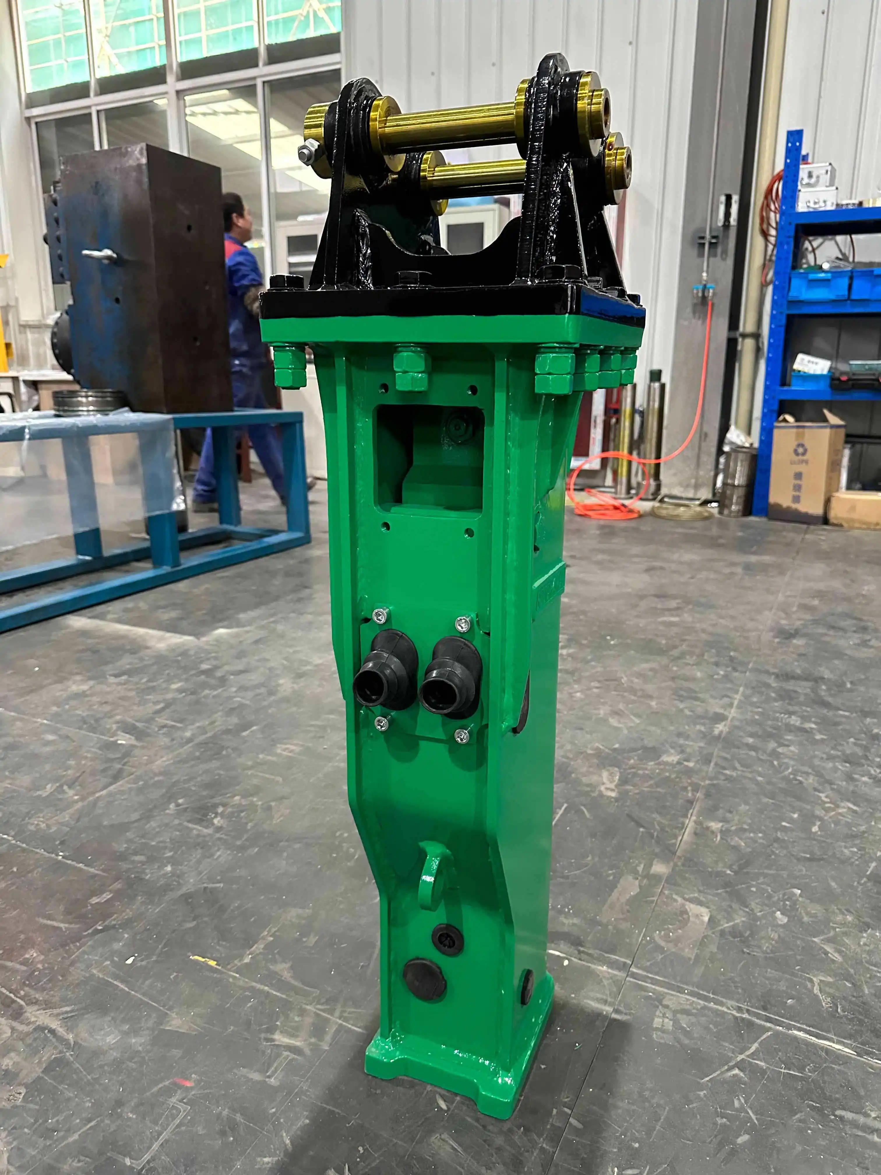 Garanzia del martello idraulico SB81A GCB220S Interruttore idraulico a scatola di tipo silenzioso per escavatore da 18-26 tonnellate