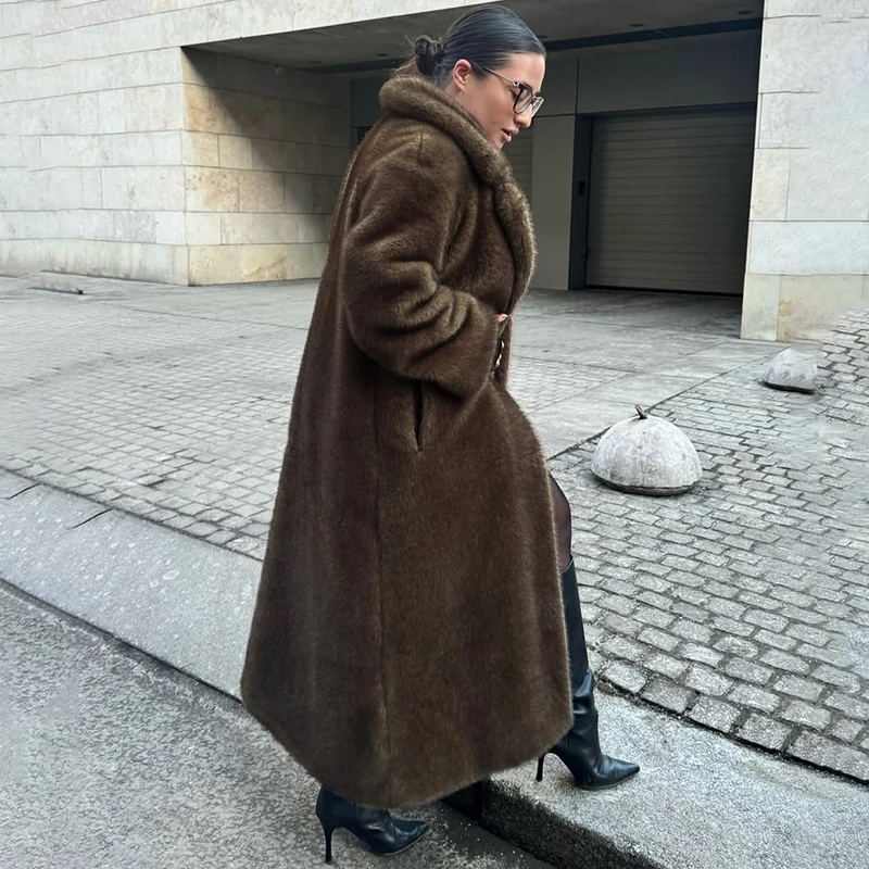 トルノバ レトロ フェイクファー ロングコート レディース レースアップ 厚手ジャケット 2025 秋冬 ふわふわ プラッシュ 暖かい ラペル ヴィンテージ アウター