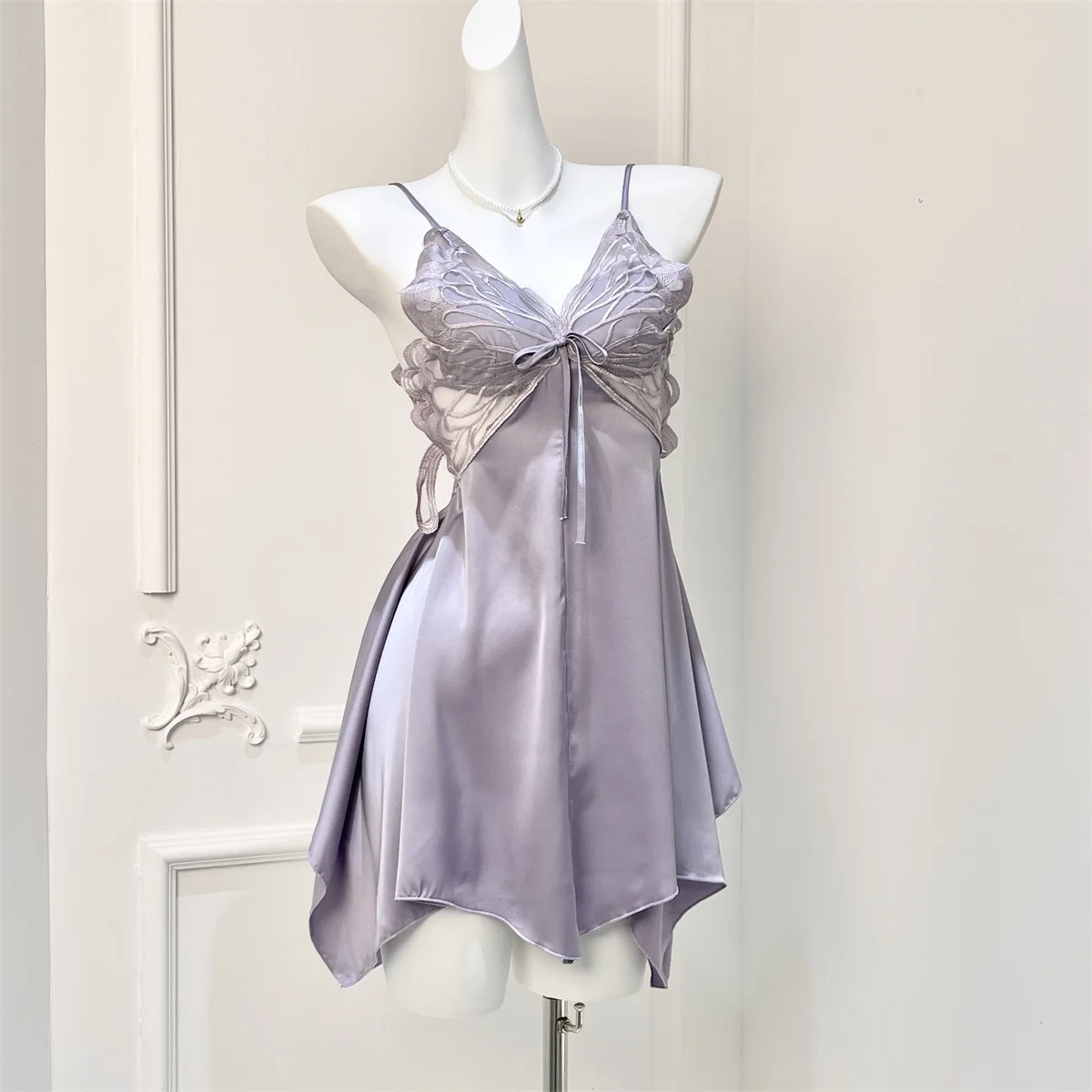 

DAIMELU Ice Silk Pajama Female nightdress Women's Summer Sexy nightgown Lavender Premium sleepwear lady sleepshirts girl nighty