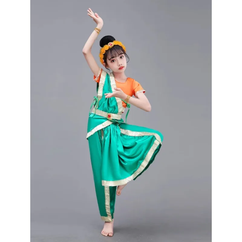 Children's dance style performance costumes for the Children's Day Children's Edition