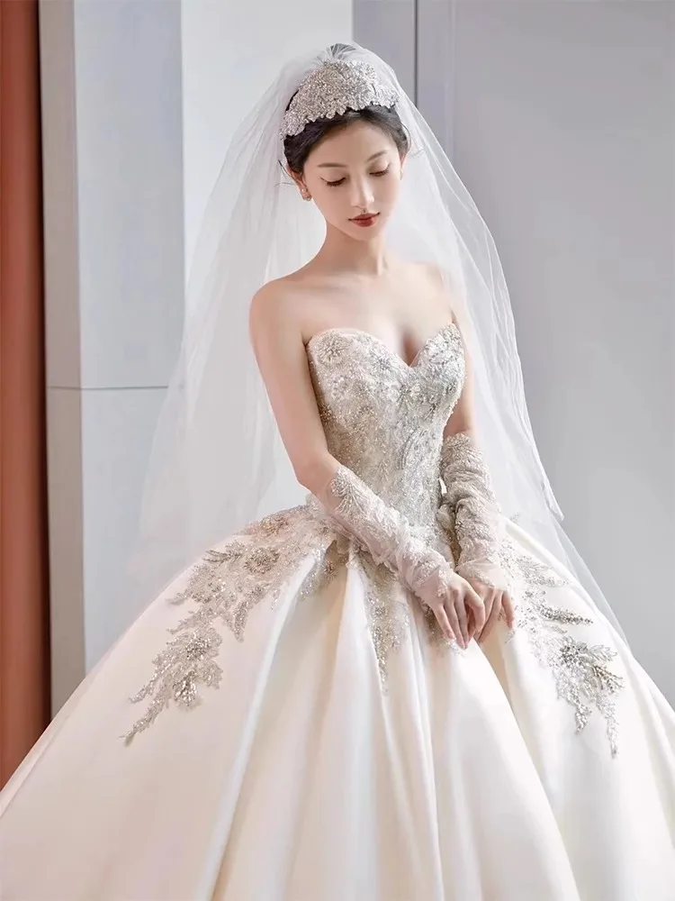 

Satin Bridal Gown with Strap Korean Sle for Brides Exquisite Stitching Long Train Suitable for Hotel Indoor Cerem...