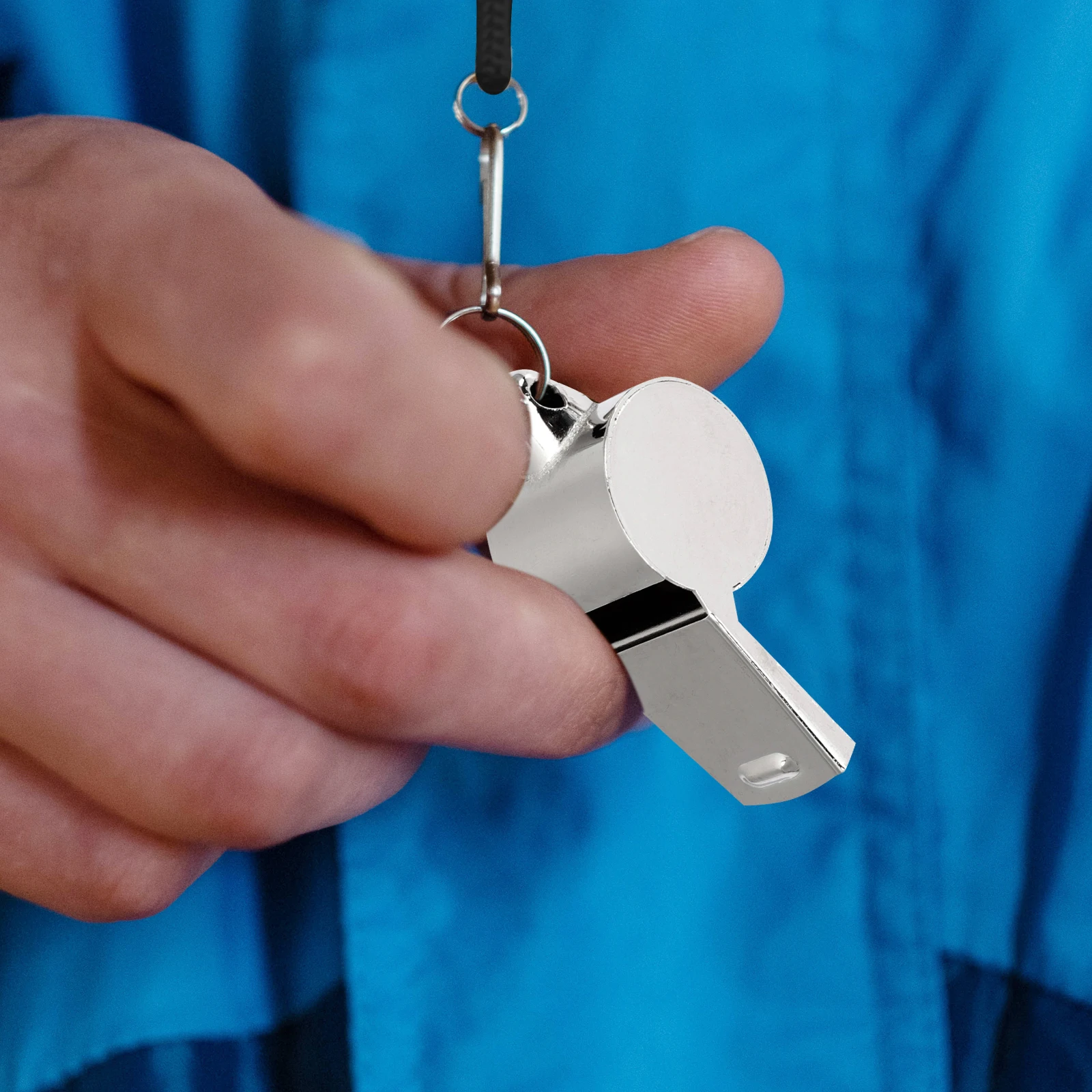 

2pcs Stainless Steel Sports Whistles Referee Portable Metal Match Whistle With Lanyard Crisp Sound Outdoor Training Whistle For