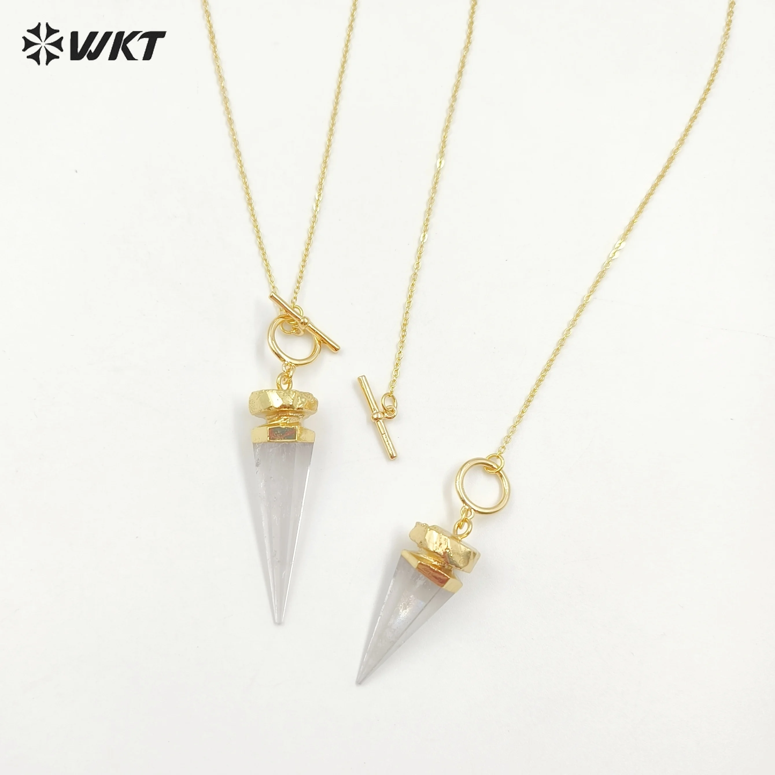 

WT-N1463 Natural Crystal Quartz In Triangular Cylindrical Shape 18K Gold Plating With Special Round Necklace Clasp Pendant ACC