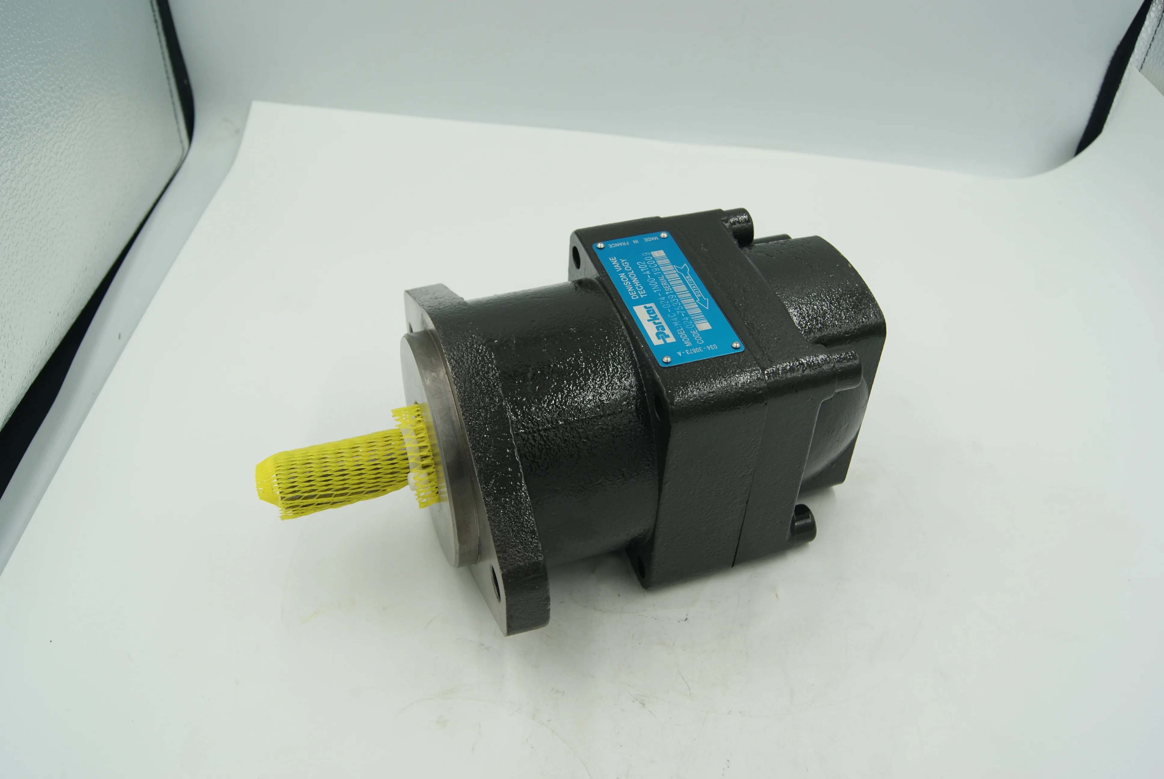 Denison M4C M4D M4C1 M4C-055 M4C-043 M4C-024 M4C-067 M4C-075 hydraulic motor High pressure vane motor