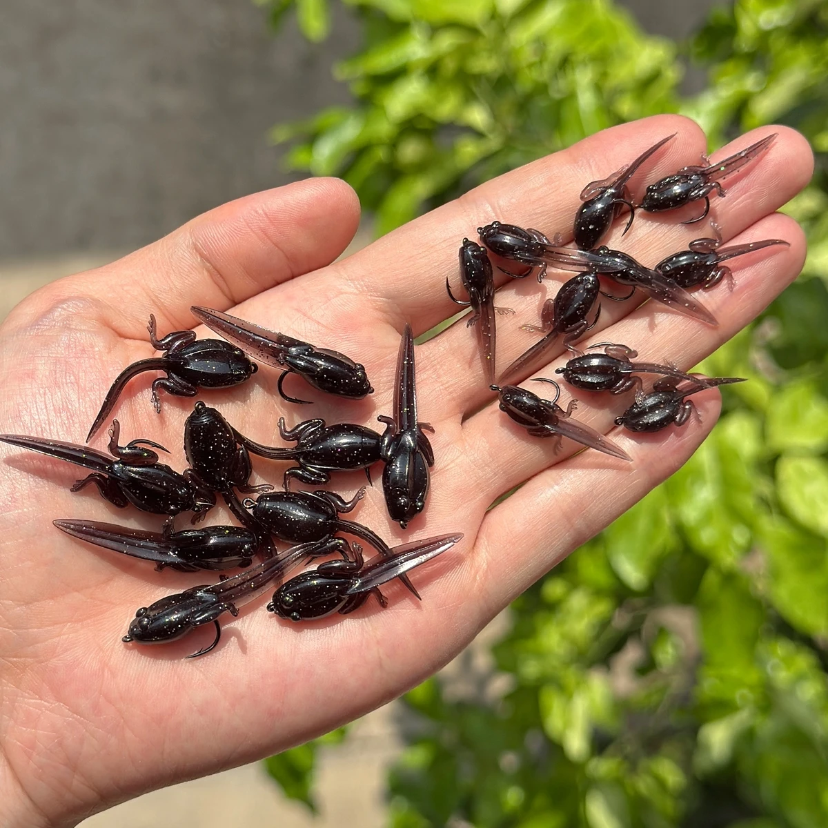 

20pcs Biomimetic Tadpole Soft Lure 2.6/3.9cm Silicone Lure With Ready-to-use Hook For Bass Fishing Topwater Floating Lure Parts