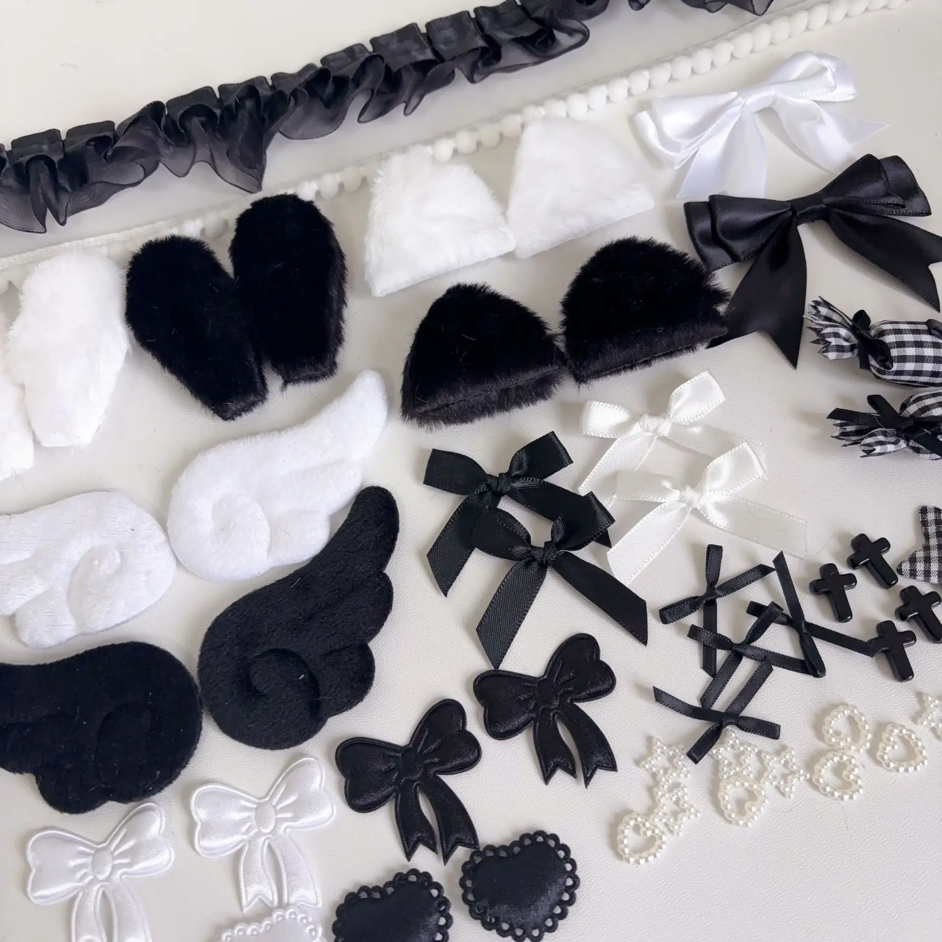 40Pcs Lace Handmade Craft Material Kit Plush Bunny Ears Angel Wings Heart Star Shaped Ornaments DIY Clothing Garment Decoration image 4