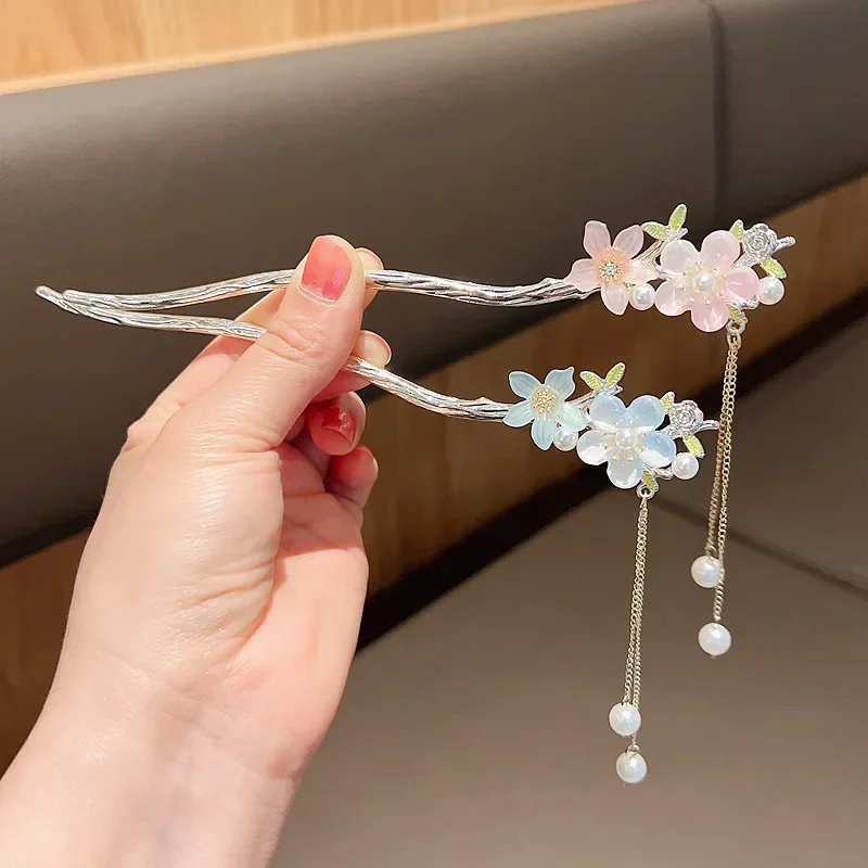 Retro Elegant Hair Accessory Alloy Pearl Lotus Hairpin Women Hair Stick Chinese Style Hair Clasp Fork