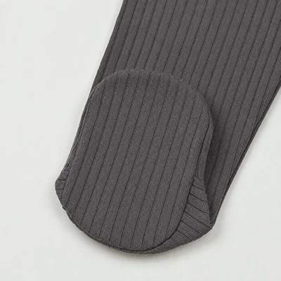 AA AW26 Maison Cherry Collection Kinderbekleidungsset - Jungen-Oberteil, Mädchenkleid, Strickjacke, Baby-Leggings aus Tencel und geripptem Stoff – Detail 33