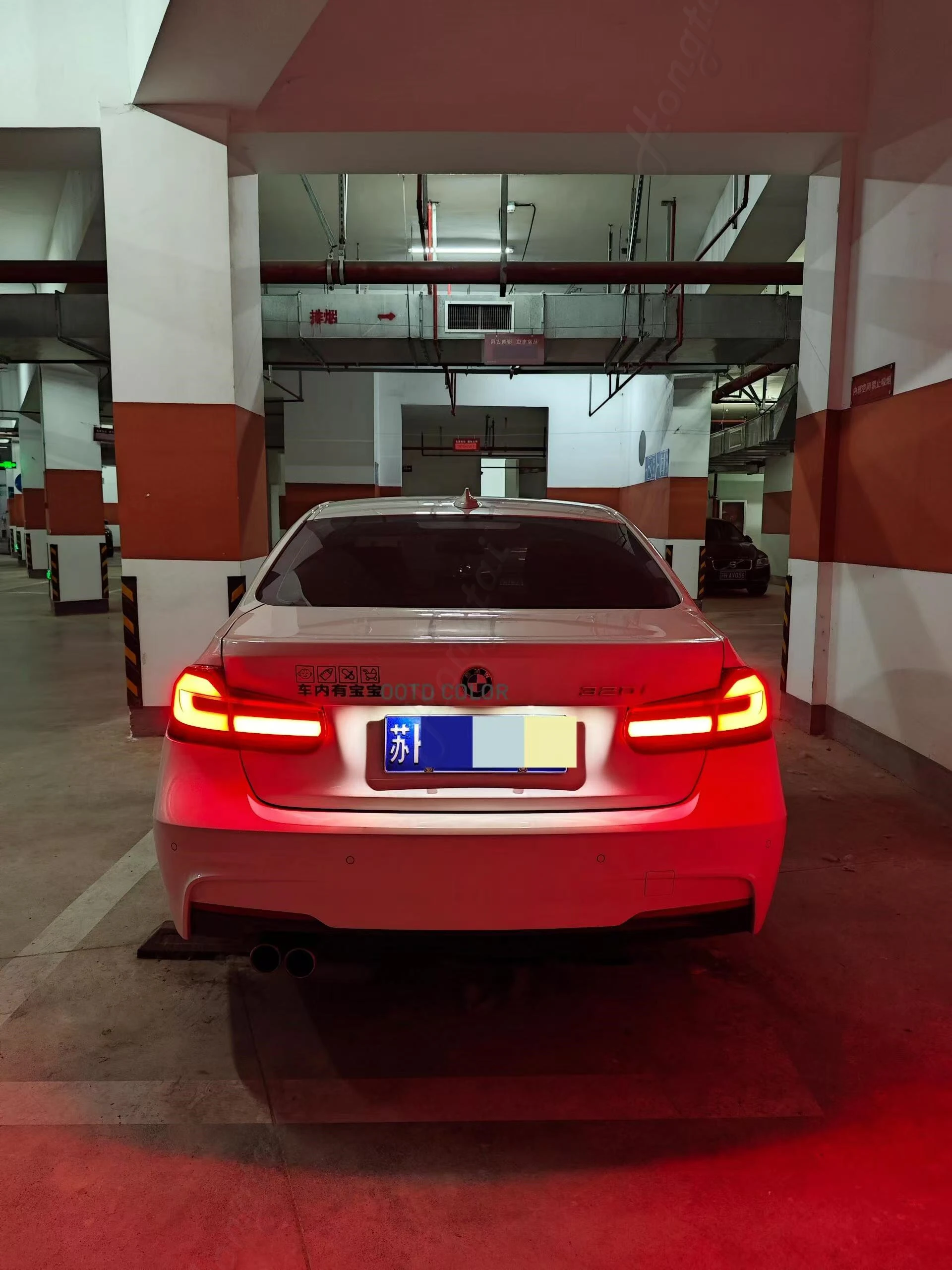 Modified Taillight Assembly For BMW 3 Series F30 2013-2014-2018 F35 LED reverse lights, brake lights, turn signals，plug and play