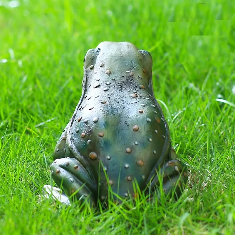 Simulation Cute Resin Large Frog Sculpture Outdoor Garden DIY Bonsai Store Decoration Animal Statue For Home Desk Decor Ornament