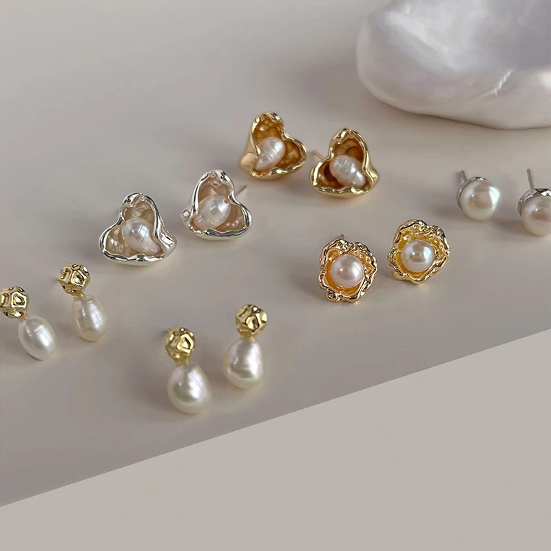 

Real 925 Sterling Silver Geometric Pearl Series Heart 18K Gold Stud Earrings For Women Trendy Small Niche Luxury Accessories