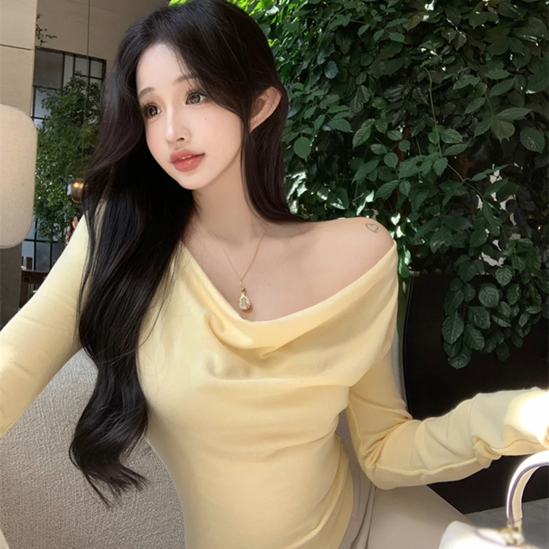 Korean Version Solid Color Swing Neck, Slanted Shoulders, Slim And Sexy Long Sleeve T-Shirt, Versatile, Off-The-Shoulder Cropped