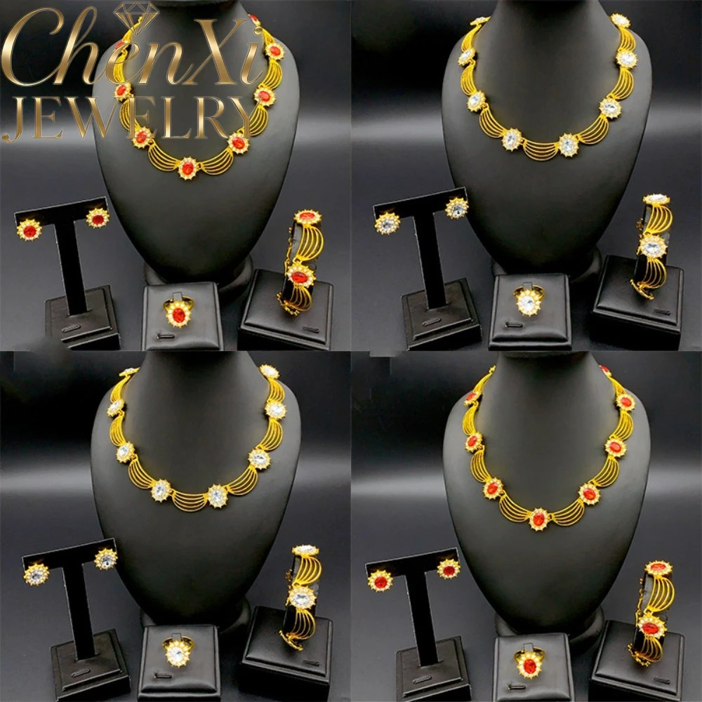 Alluvial Gold Three-Dimensional Hollow-Out Flower Necklace Elegant Charms Standout Piece High-End Keepsake Exquisite Luxury Gift