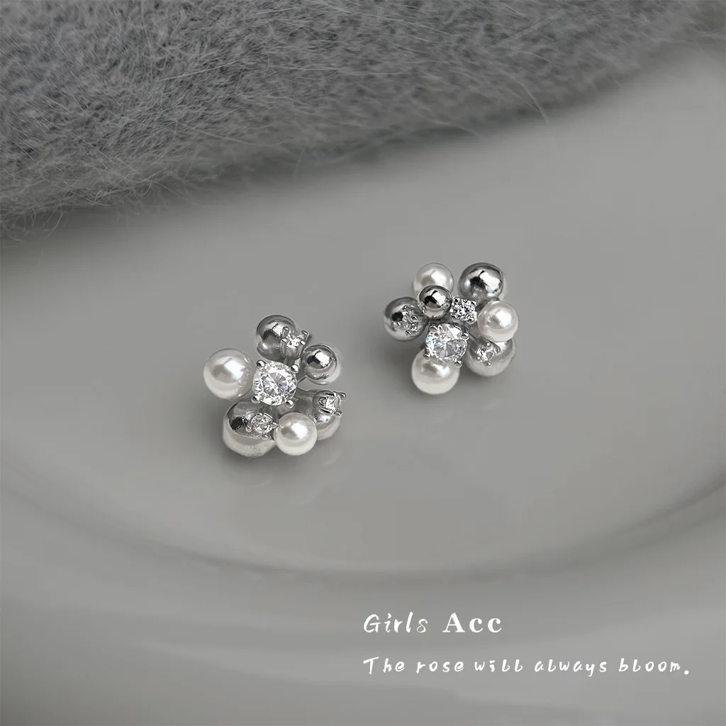French Luxury Sparkling Zircon Flower Cluster Earrings 3D Pearl Firework Design Trendy Women Elegant Jewelry Earrings