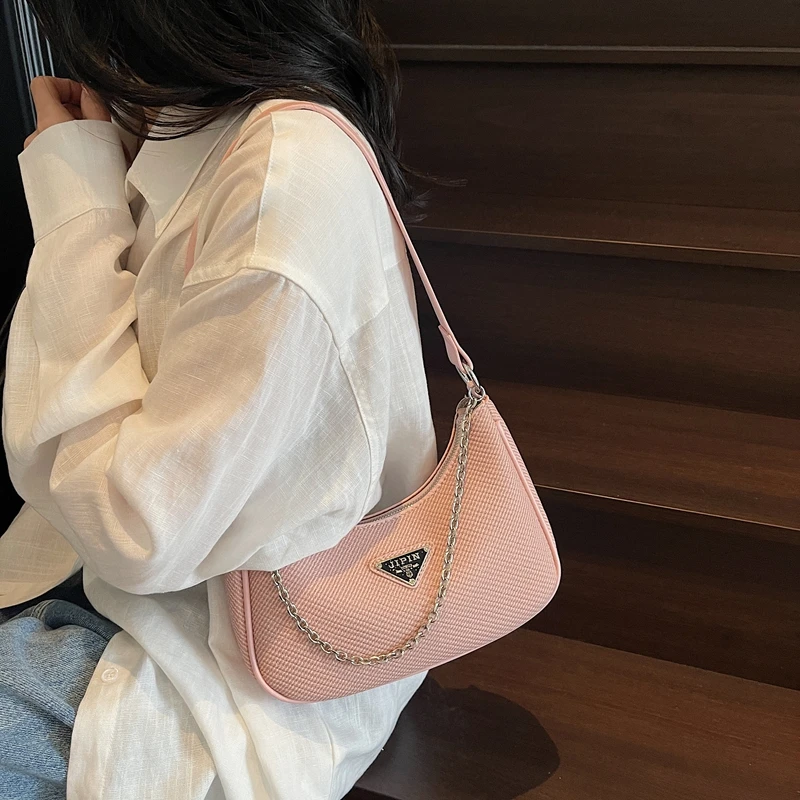 

Modern Minimalist Diaper Bag For Women Stylish Casual Leather Tote Large Capacity Elegant Designer Commuter Vintage Shoulder Bag