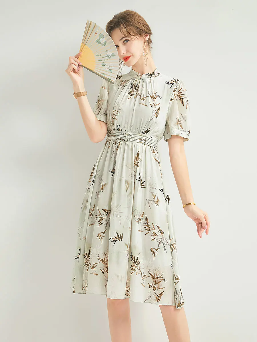 女性用の短い袖とシルクのドレス,ラウンドネックの女性用スーツ,100%,夏のファッション