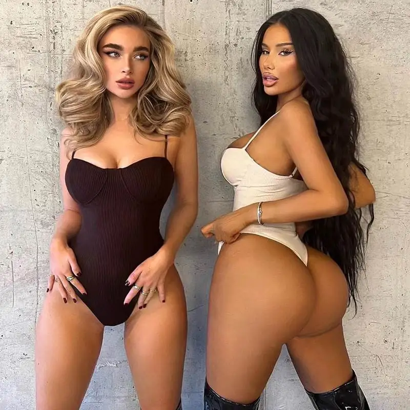 

Летний уличный сексуальный облегающий боди с глубоким вырезом и бретельками, однотонный, модный женский костюм