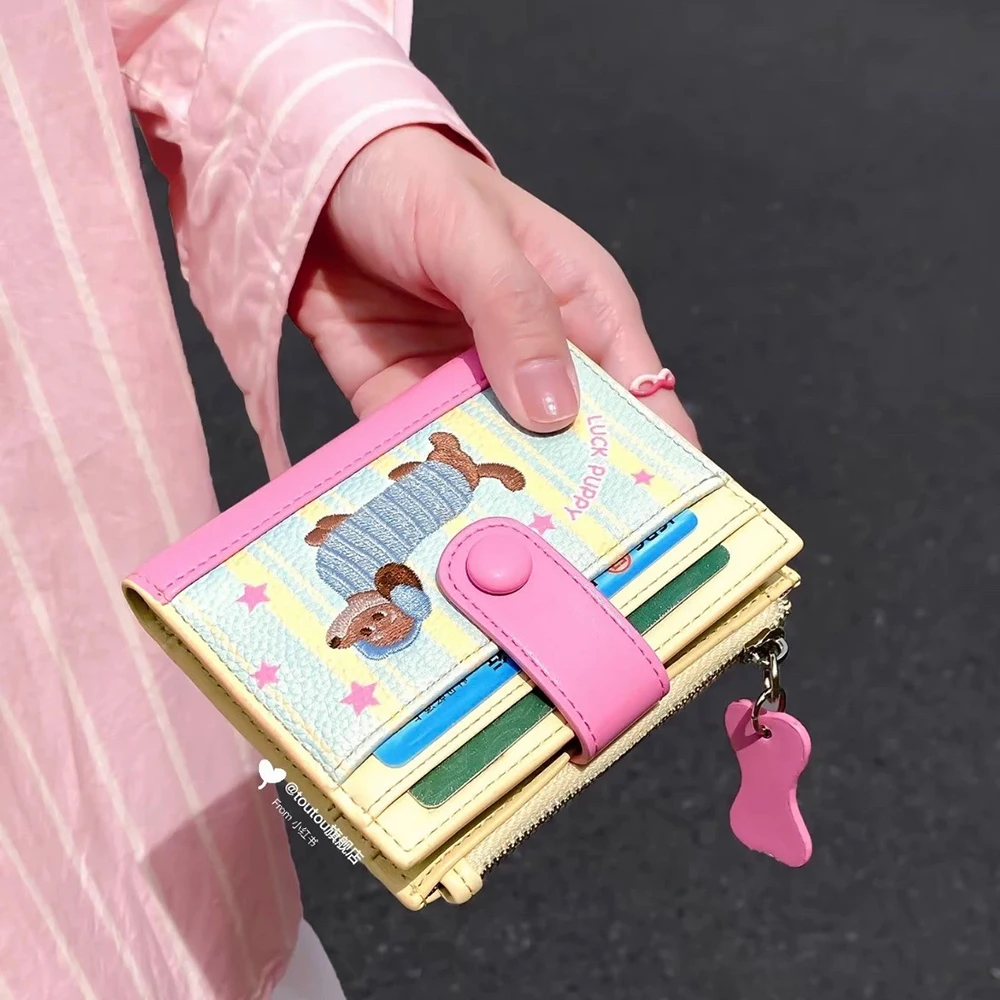 Women Cute Cartoon Embroidery Sausage Dog Wallet Zipper Coin Purse Double Fold Card Holder Wallet Ultra Thin Leather Money Clip