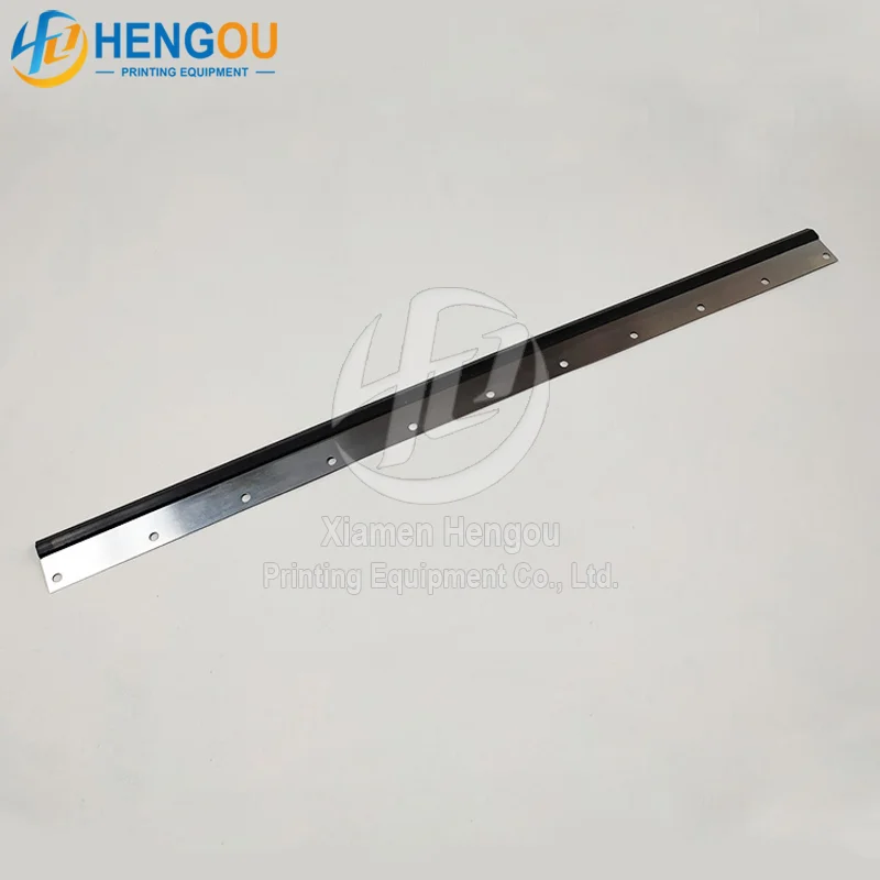 11 Holes 766x47mm Import Wash Up Blade For Komori Offset Printing Machine