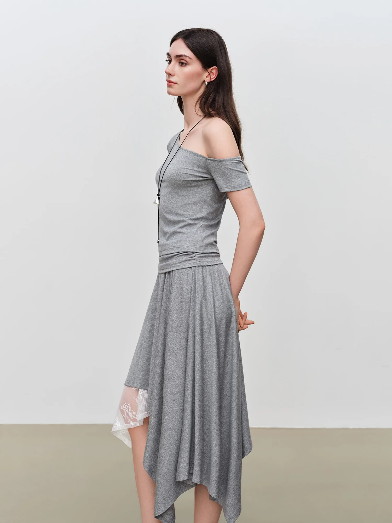 ZIQIAO 2026 Sommer Damen Statement One-Shoulder-Top und Asymmetrischer Rock mit Spitzenbesatz – Koordiniertes Set für Abendveranstaltungen – Detail 6