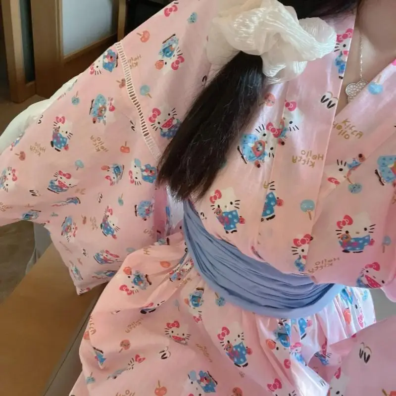 Sanrio Kawaii Kimono Albornoz Hello Kitty Kimono japonés Albornoz Pijamas Vestido novedad de verano niña pijama cómodo vestido regalo