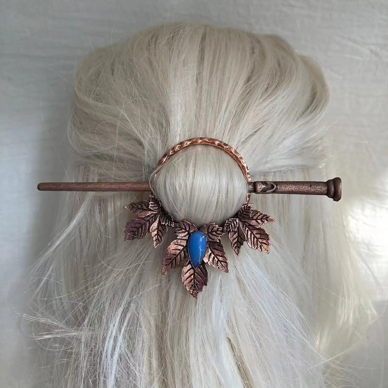 Raven Skull Moonsto…