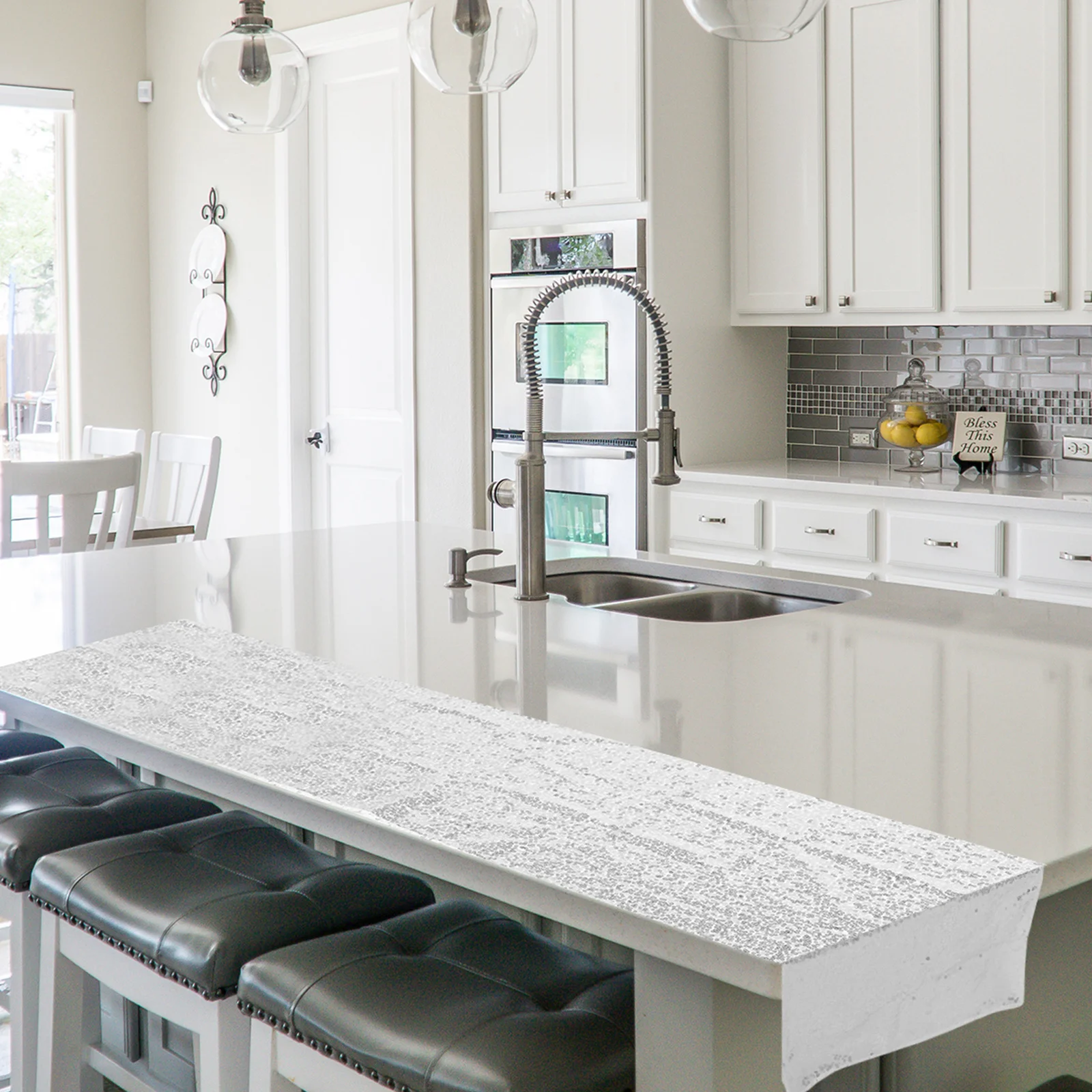 

Glitter Sequin Silver Table Runner Birthday Party Decoration Disco Wedding Festival Dinner Tablecloth Glitter Table Runner