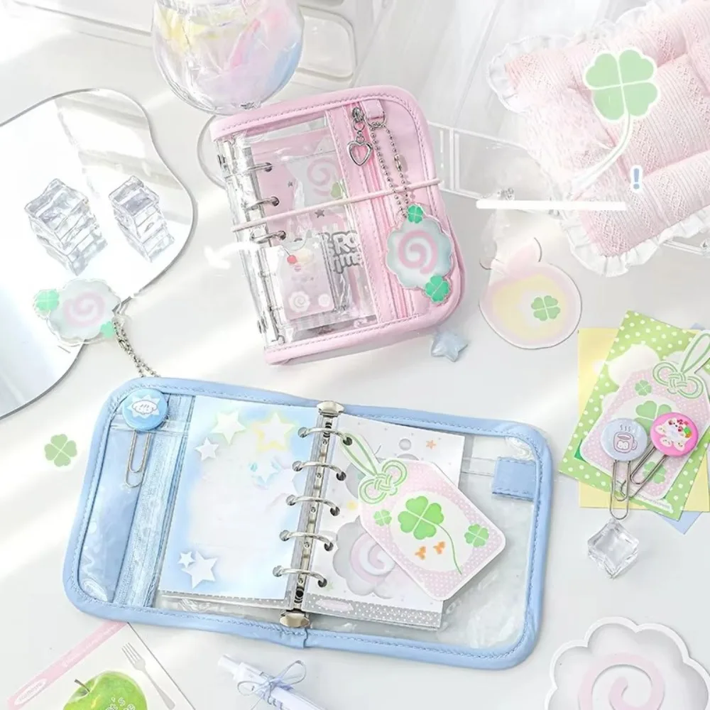 Przenośny notes w stylu retro M5, album do scrapbookingu z motywem kreskówkowym, dziennik w stylu Ins z motywem koniczyny, kolorowy notatnik z zawieszką, luźne kartki na spirali. — zdjęcie produktu 5