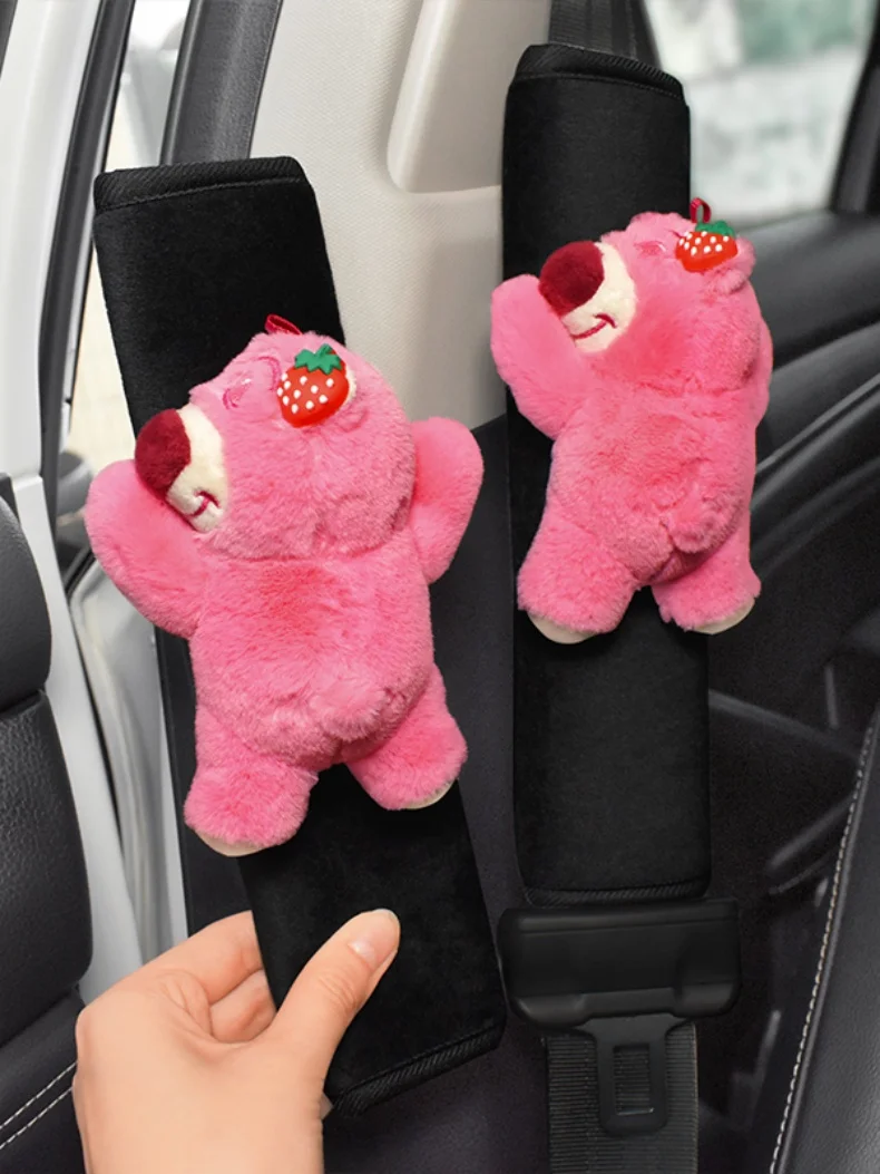 Autogordel Cover Anime Aardbei Beer Pluche Autogordel Schouderbeschermer Pad Auto-interieur Accessoires Voor Kerstmis - afbeelding 2