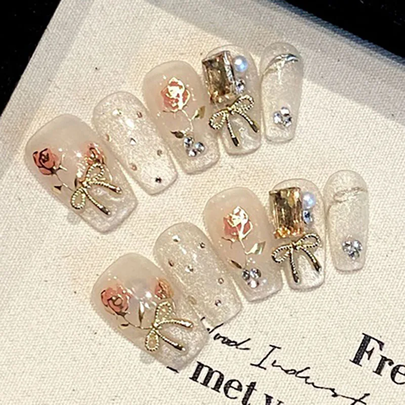 

Rose Story | Delicate Hand Paint Rose Short Coffin Press On Nails Cat Eyes Fake Nails 10pcs Handmade Shining Wearable Nail Tips