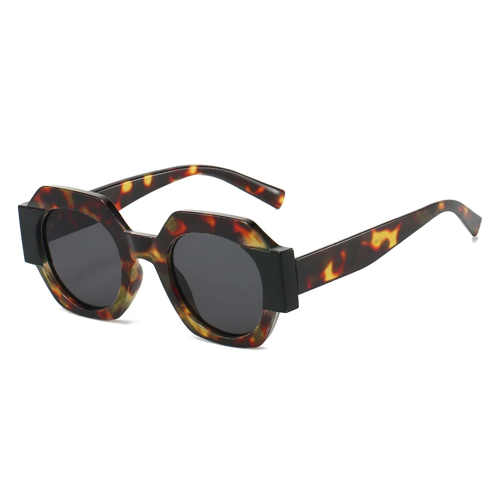 نظارات شمسية عصرية بإطار دائري للجنسين من NovelTeez - نظارات أنيقة للحماية من الأشعة فوق البنفسجية 400 للأماكن الخارجية