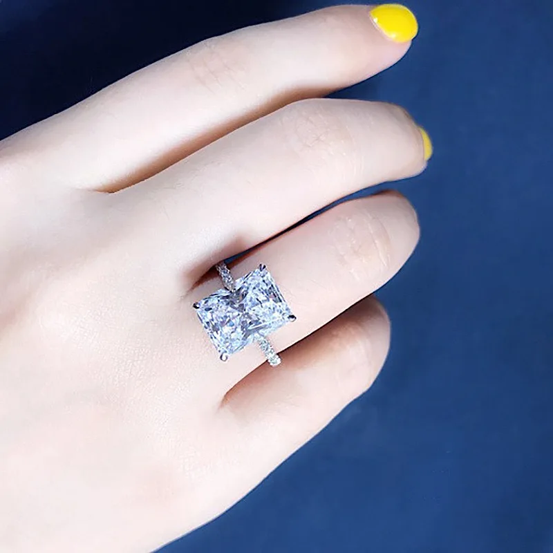 New Arrival Stunning Luxury Jewelry Silver Color High Quality Princess Cut White 5CT AAAA Cubic Zircon Women Wedding Ring