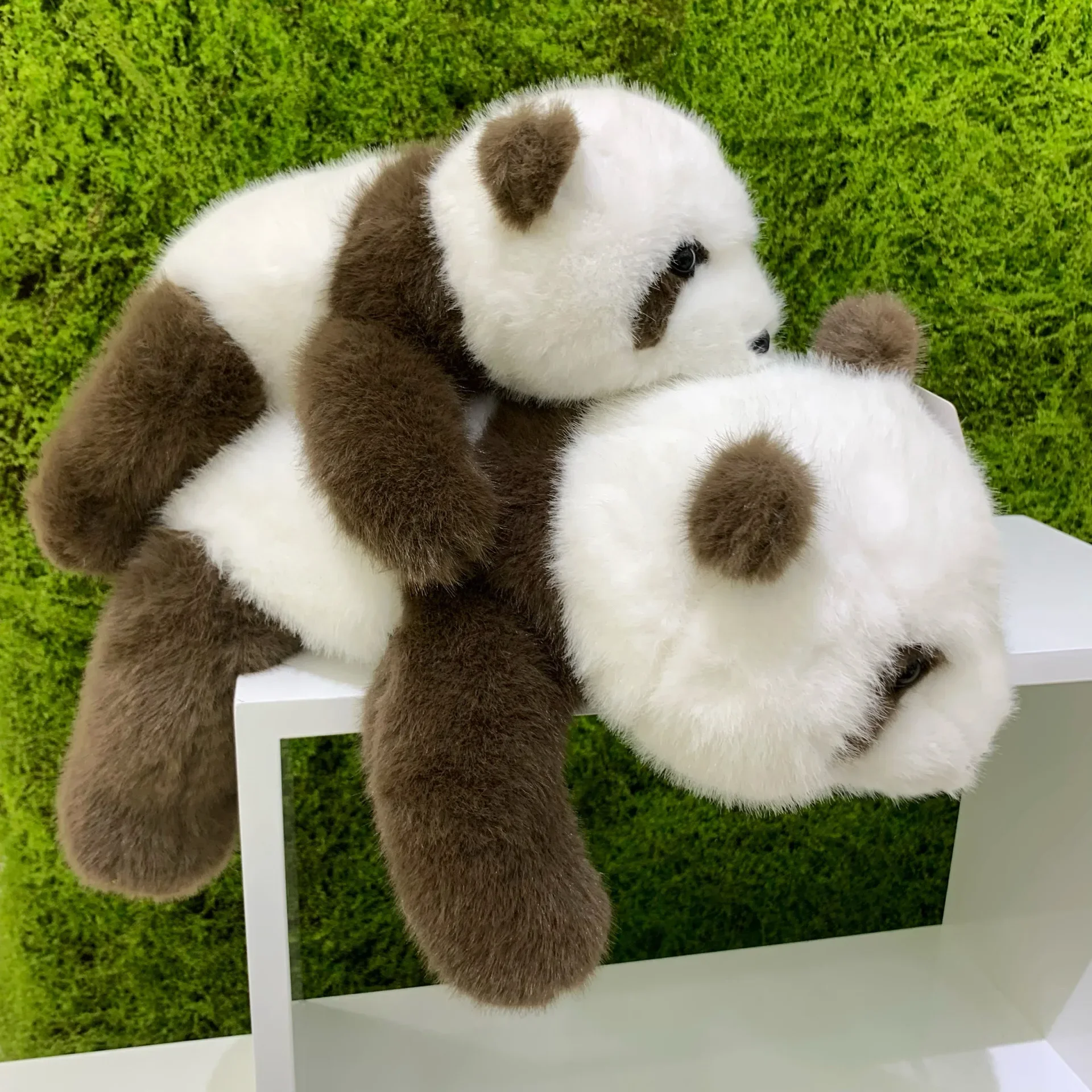 Simulated Qizai doll brown lying down panda plush toy giant panda throwing pillow for children's Christmas Chinese giant panda