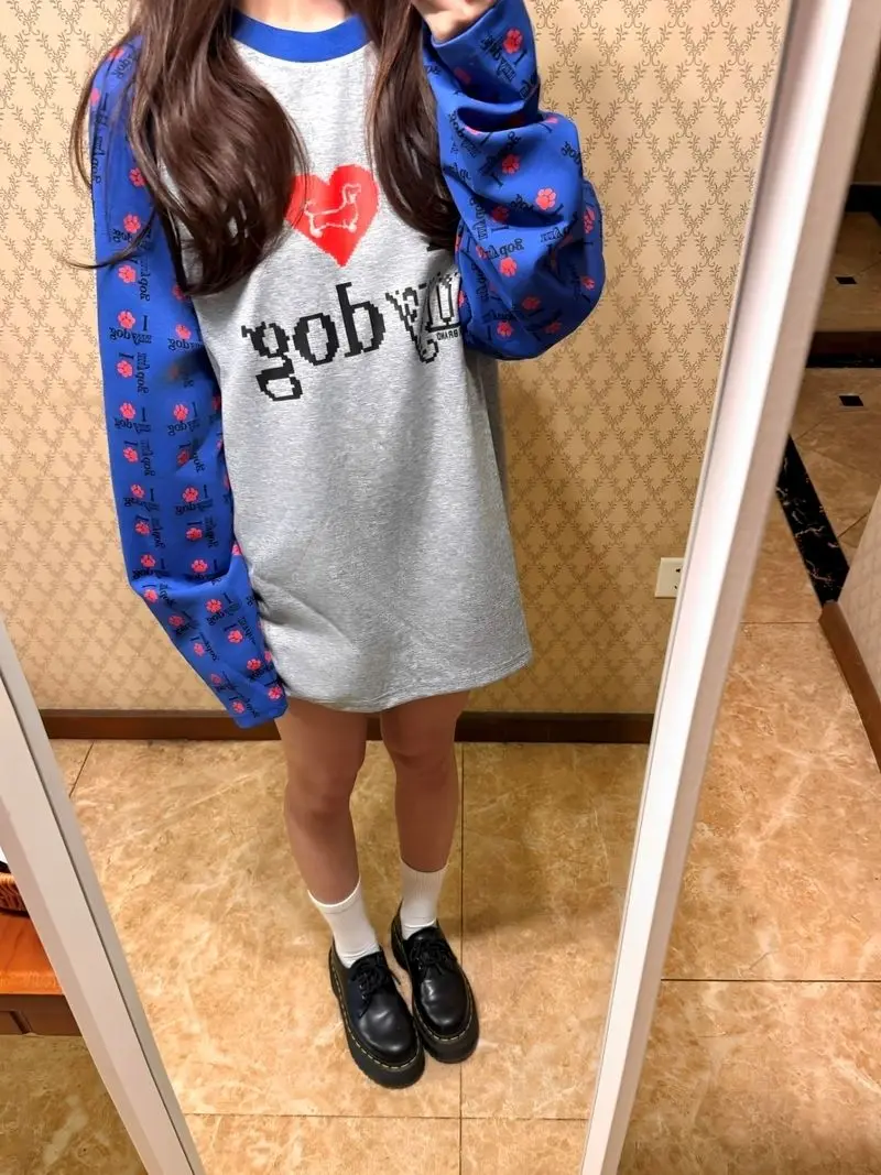 

Onalippa 2025 American Retro Oversized Long Sleeved Women Ragtag Sleeves Dog Paw Print Street Trendy Cool Design T-shirt Top