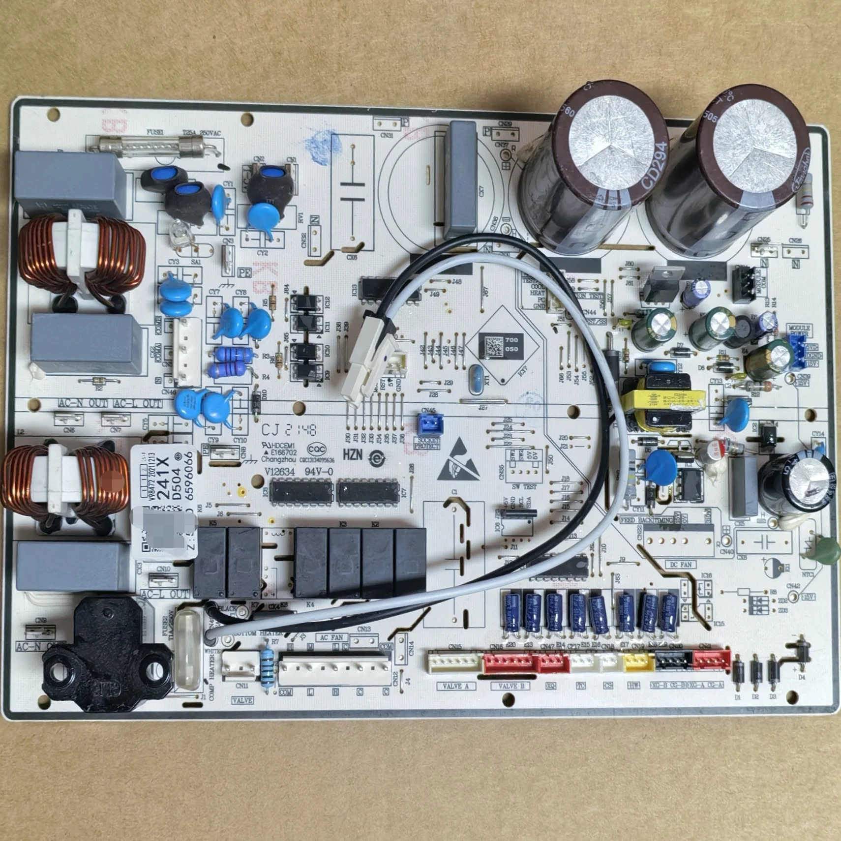 مناسبة لمكيف الهواء العاكس Haier لوحدة خارجية اللوحة الرئيسية 0011800241c لوحة التحكم ، لوحة الطاقة