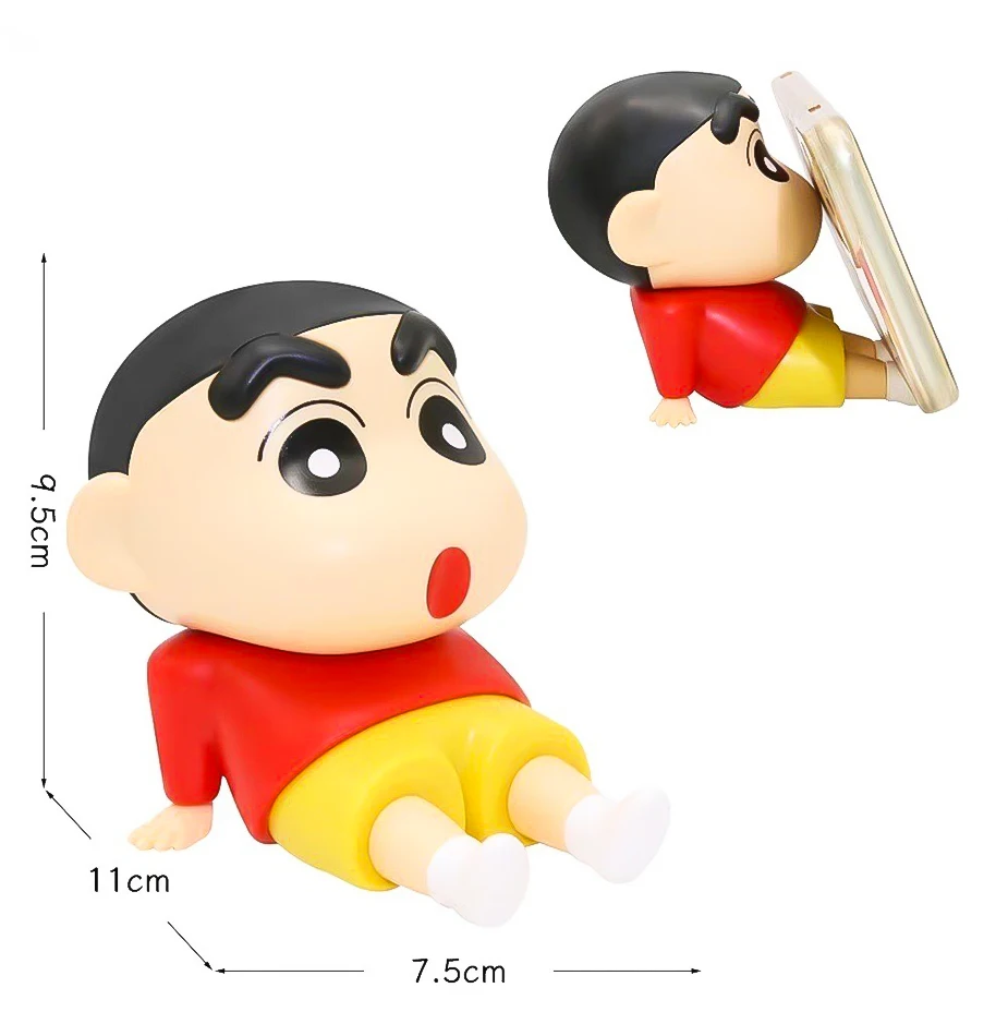Crayon Shin-Chan Comodo supporto per telefono Kawaii Anime Ornamenti da tavolo Cartoon Watching TV Decorazione creativa Nuovo regalo di moda