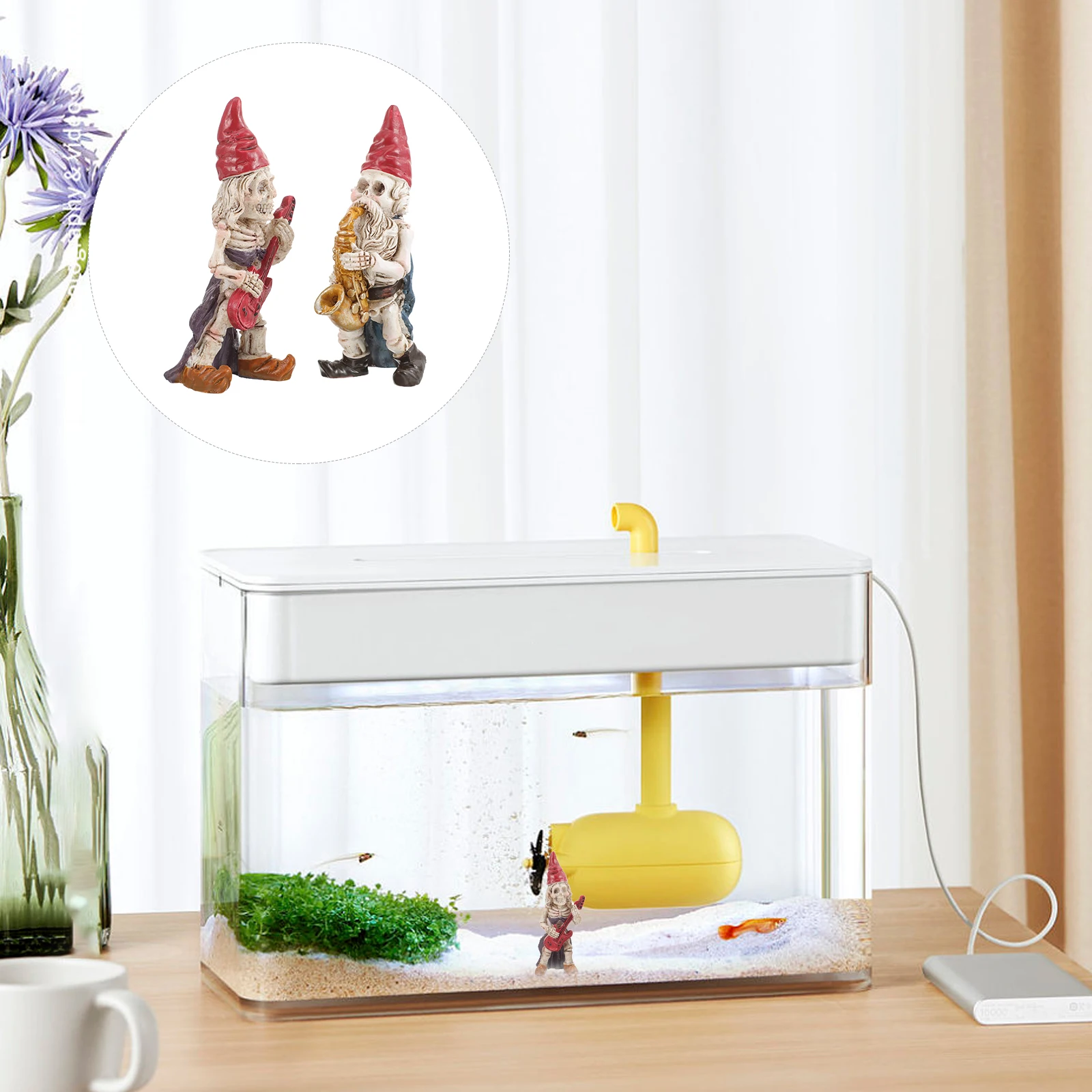 

2pcs Resin Gnome Aquarium Garden Decoration Lawn Halloween Aquarium Gnomes Statue Garden Gnome Small Statue