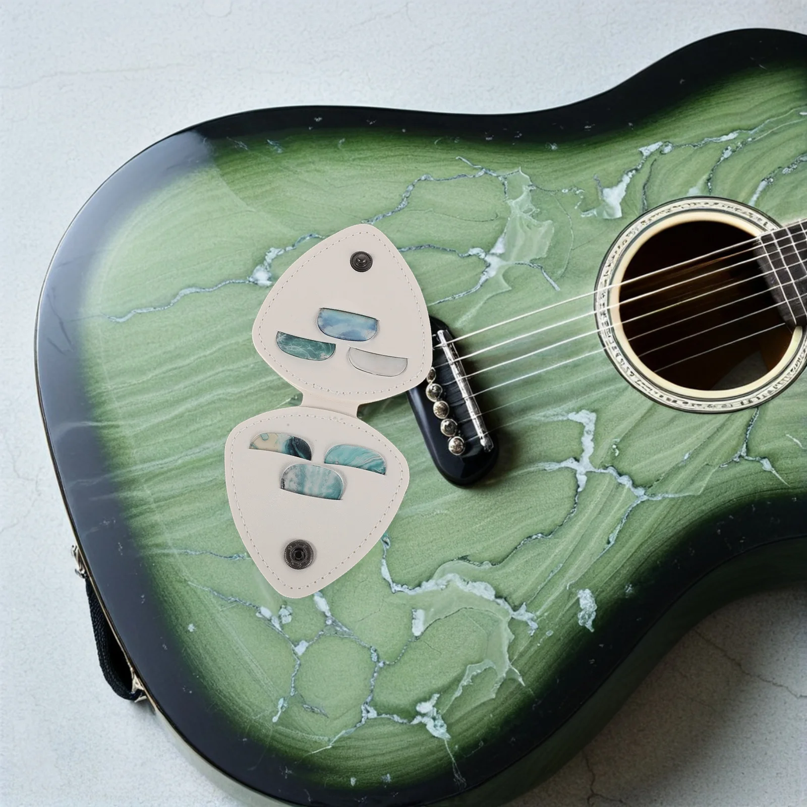 

1Set Guitar Picks Storage Bag Transparent White PU Holder Acoustic Electric Plectrum Portable Guitar Accessories Travel