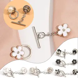 Women's Tighten Waist Brooches Cardigan Detachable Nail-Free Pin Pearl Brooch Fixed Close Neckline Decorative Brooch