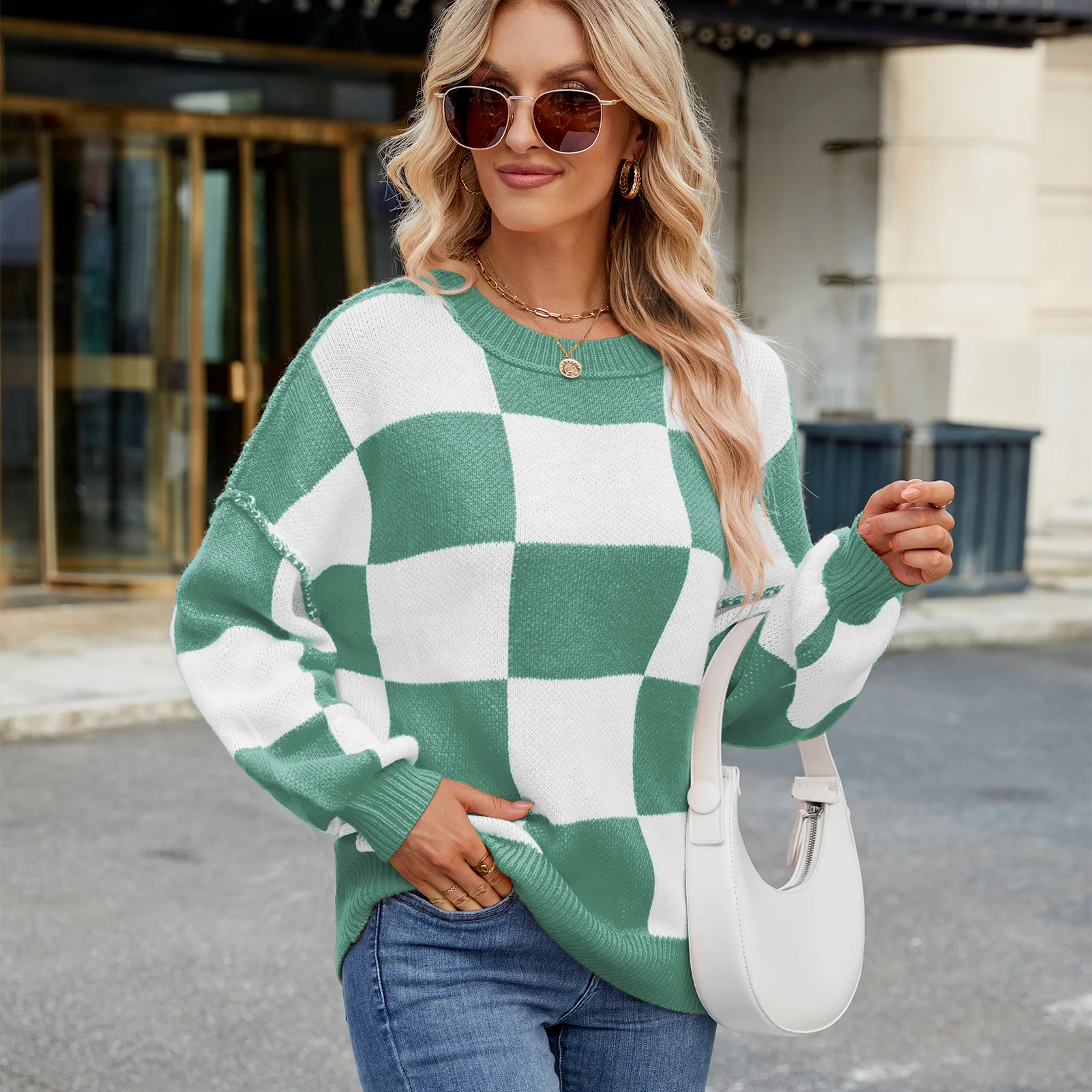 2024 Autumn and Winter New Women's Long Sleeve Round Neck Pullover Sweater Fashion Casual Loose Color Block Sweater