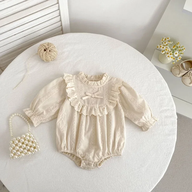 

Боди для маленьких девочек, хлопковый комбинезон с пышными рукавами и бантом, винтажный однотонный уличный треугольный комбинезон для новорожденных