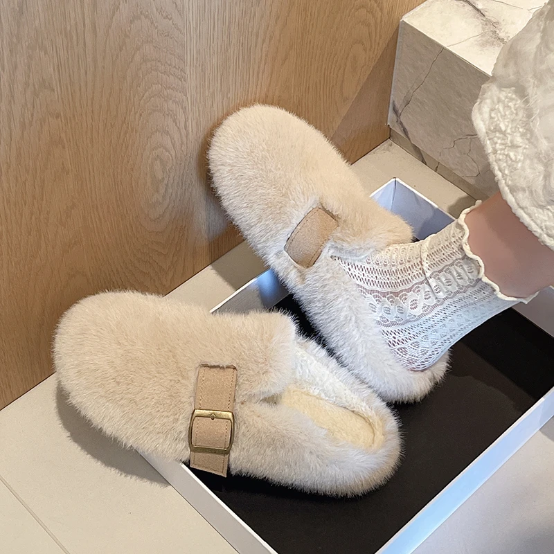 Red Plush Closed-Toe Fuzzy Slippers for Women, Autumn and Winter, Soft Sole, Extra Fleece, Comfy for Pregnant Women - view 5