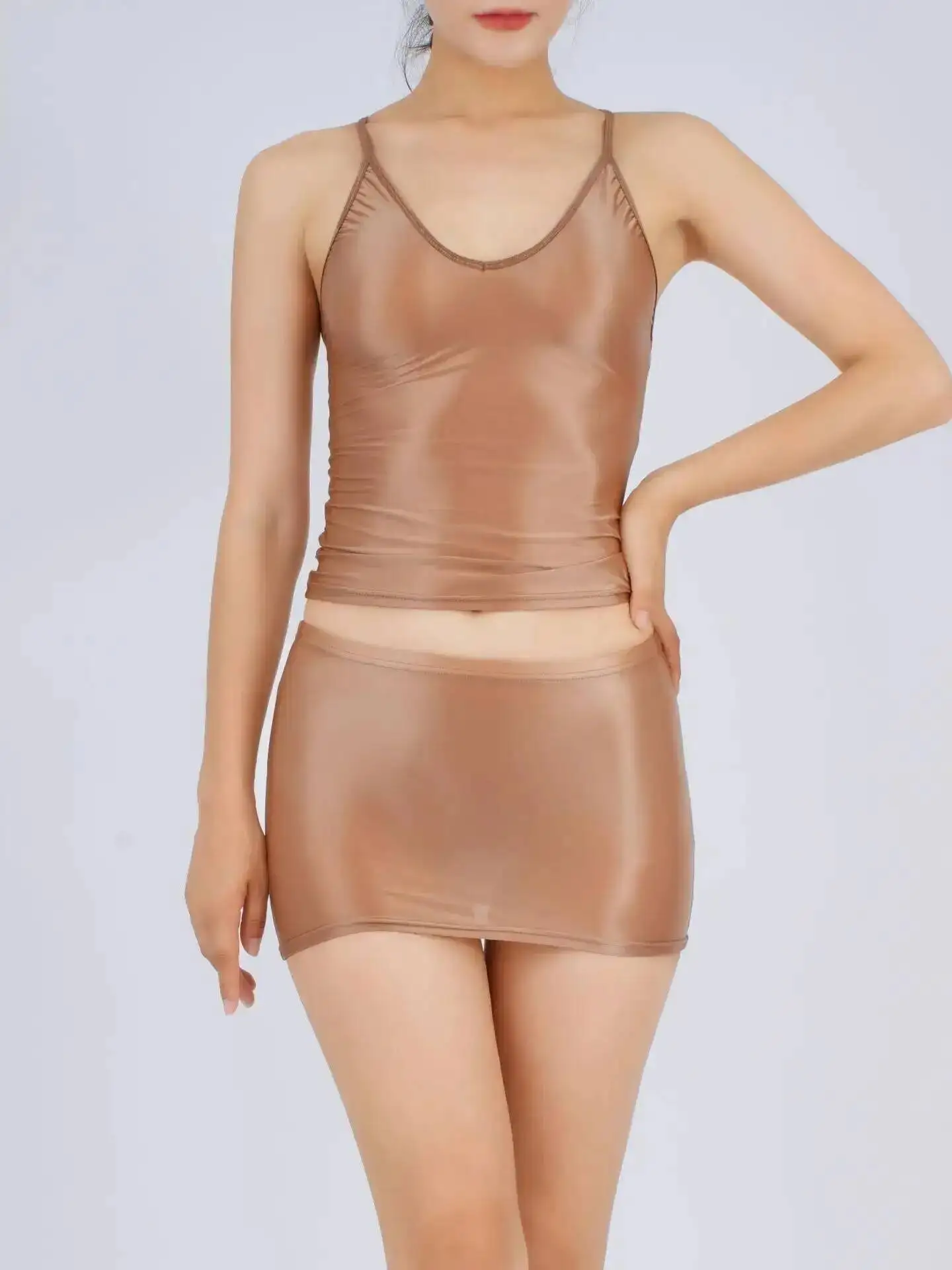 Glänzend glänzend seidig Damen T-Shirt Weste + Mini zweiteiliger Rock Set hohe Elastizität Plus Size Sexy Mode Sexy Frauen QTG3
