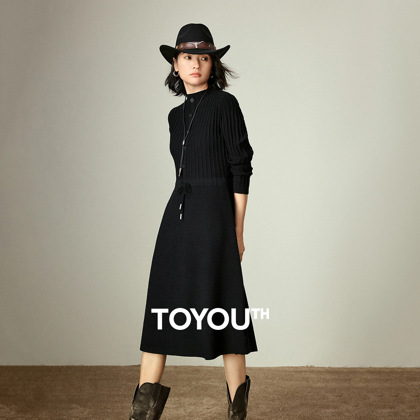 TOYOUTH Women Dresses 2025 Winter New Ribbed Thick Warm Slim-fitting & Slimming Black Swan Knitted Dresses
