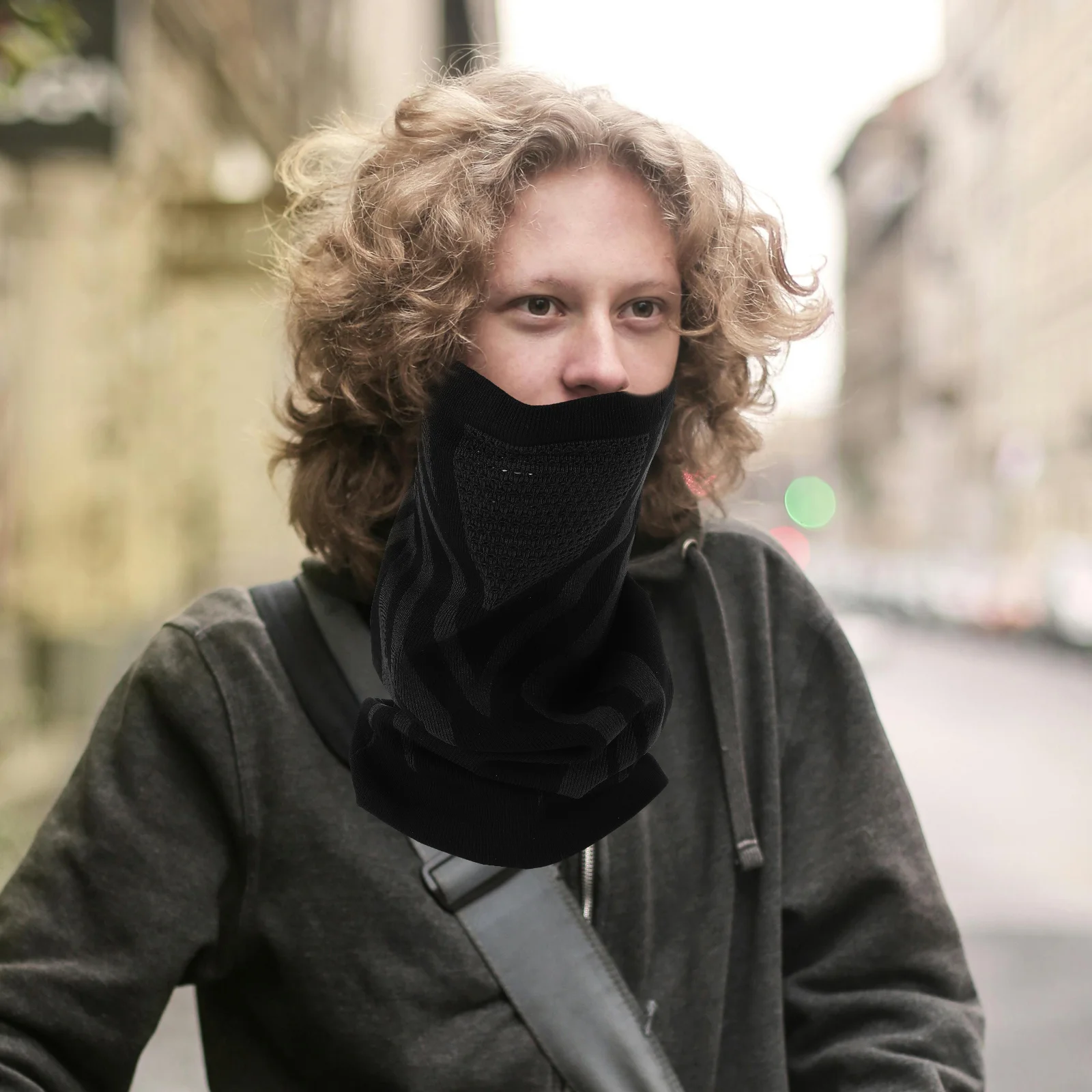 

Winter Neck Gaiter for Men Women Breathable Windproof Seamless Balaclava Half Face Mask for Skiing Snowboarding Running Cycling