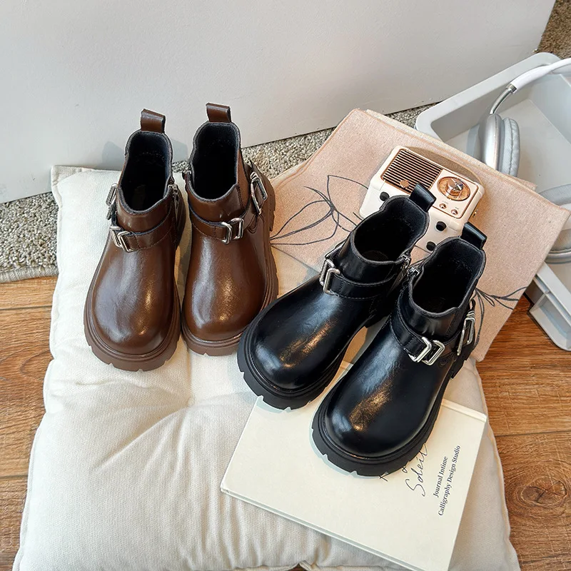 

2025 Children Leather Shoes for Girls Autumn Winter New Fashion British Style Soft Bottom Anti-slippery Versatile Short Boots