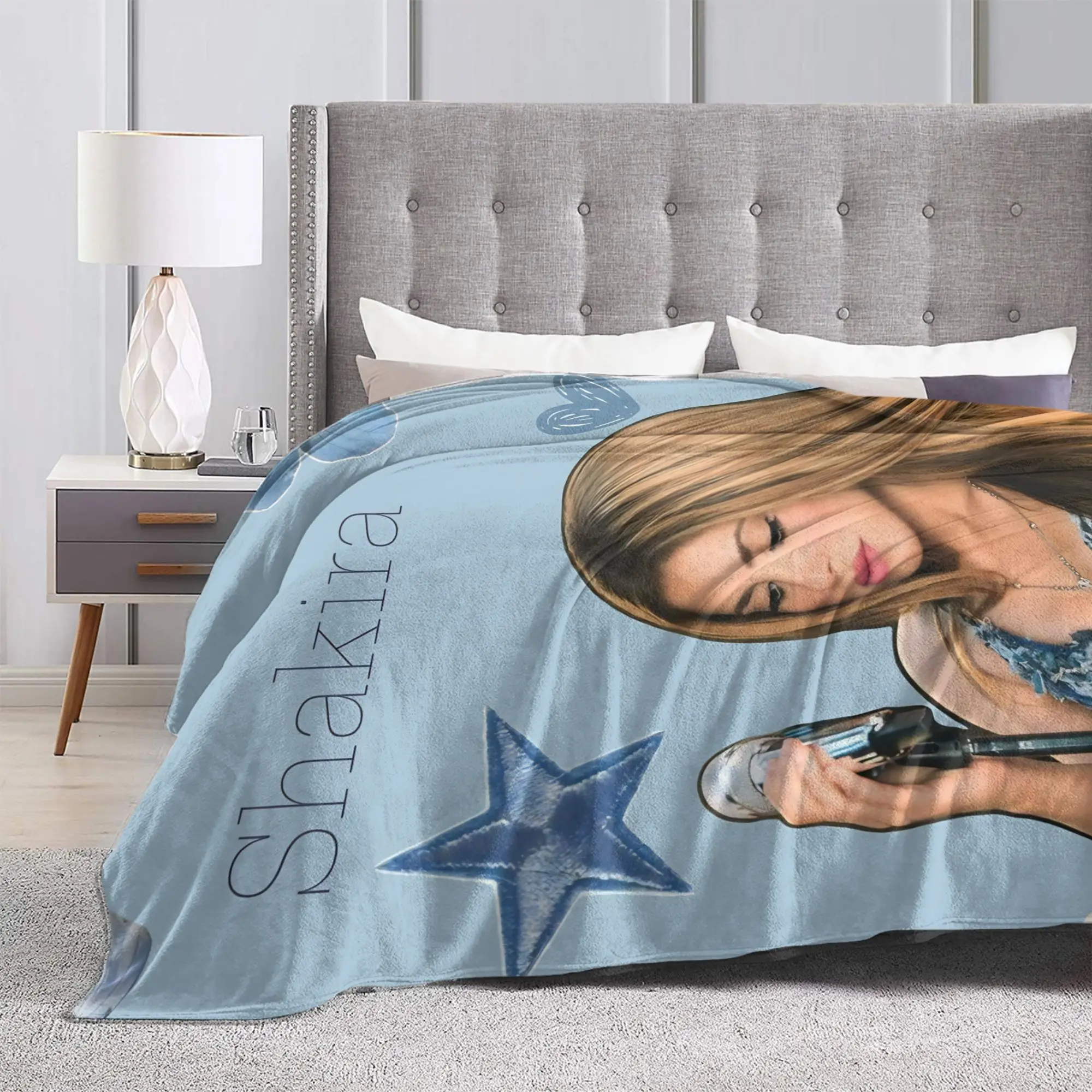 Shakiras Las Mujeres Ya No Lloran Tour Blankets Coral Fleece Plush  Lightweight Throw Blankets for Airplane Travel Bedroom Quilt