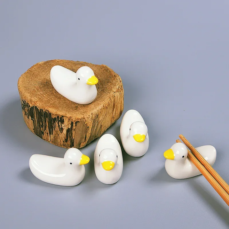 

Ceramic Chopsticks Holder for Restaurant, Cute Duck Tableware, Simple Oval Spoon Bracket, Utensil for Kitchen, 5Pcs