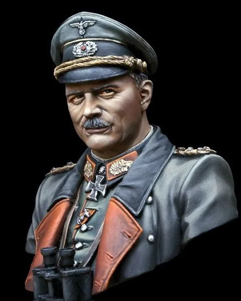 Resin model kit Guderian Collectible Unassembled Sculpture for Hobbyists